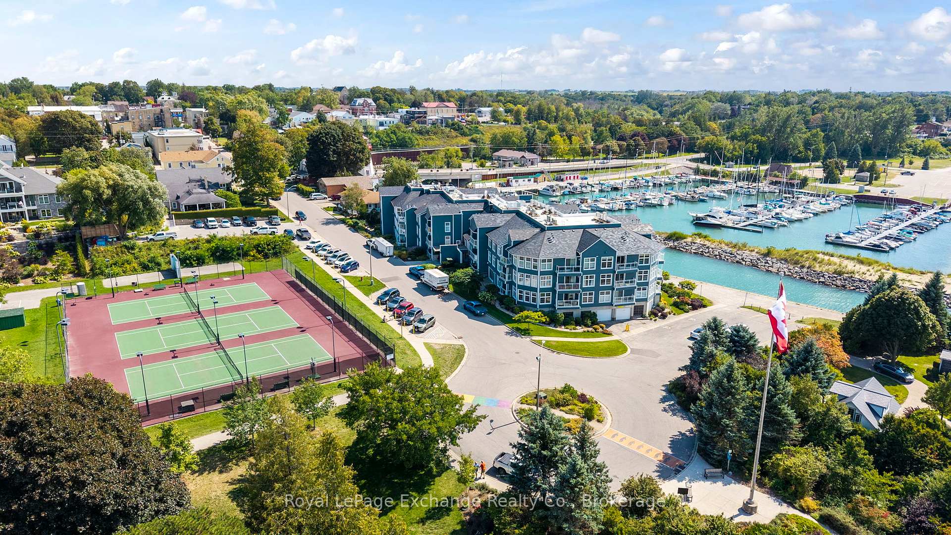 202 - 200 Harbour Street Kincardine Ontario Canada Sale residential Glenis Vardy Royal LePage Exchange Realty Co., Brokerage*