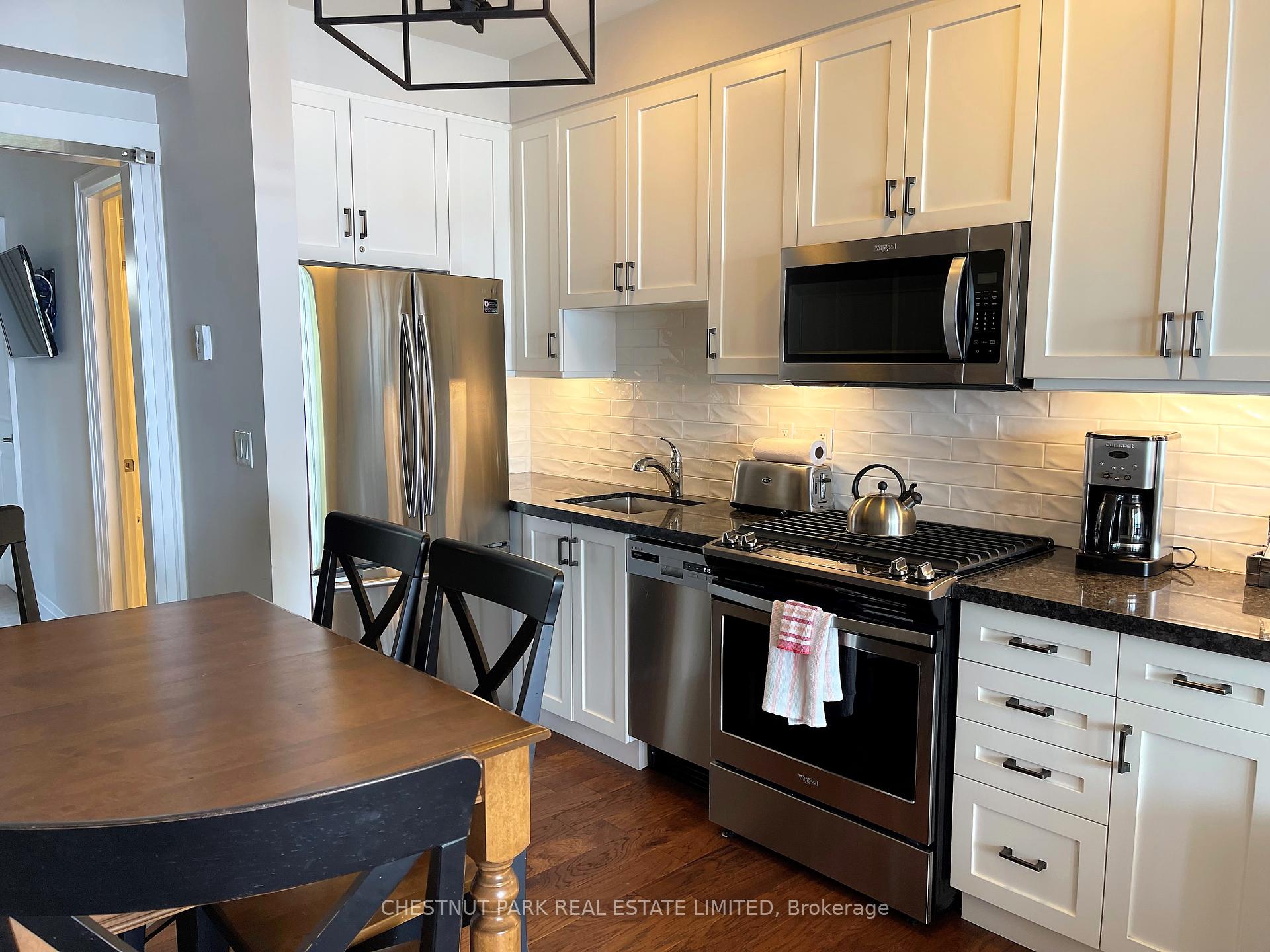 2 Bedroom Apartment/Flat's Image 12