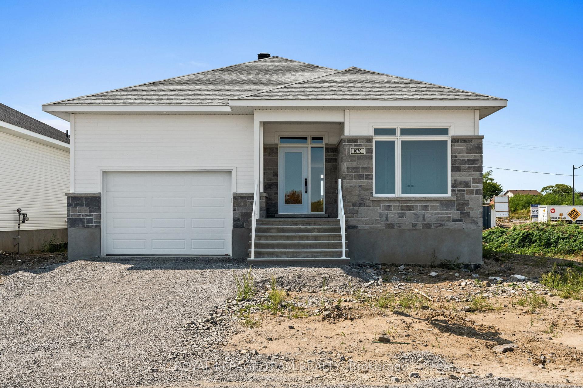 1070 Turner Drive Brockville Ontario Canada Sale residential   HomeLife/DLK Real Estate Ltd., Brokerage*