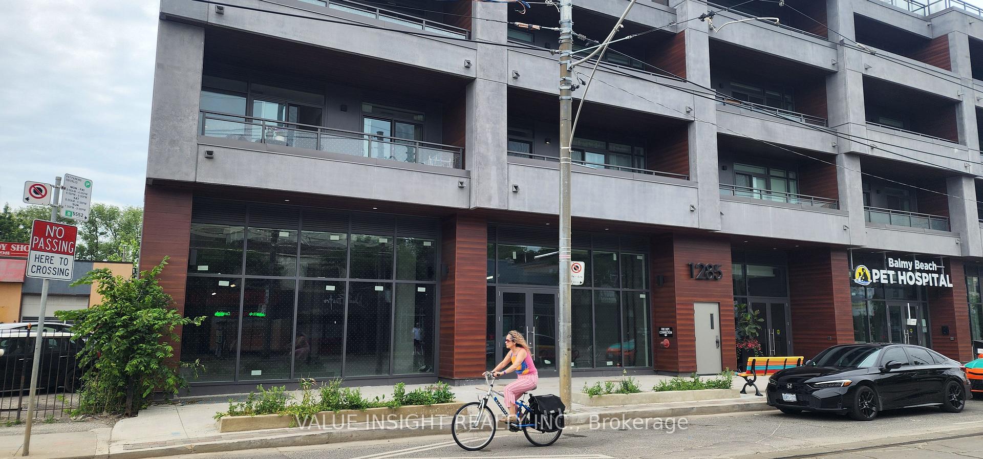 Unit 8 - 1285 Queen Street E Toronto Ontario Canada Sale commercial   Bruce Murray - Real Estate Homeward, Brokerage