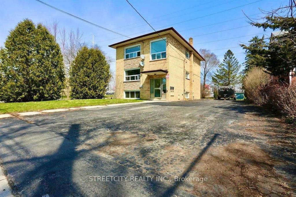 3 - 394 Thiel Street London East Ontario Canada Rent residential Marty Gruber STREETCITY REALTY INC., BROKERAGE*