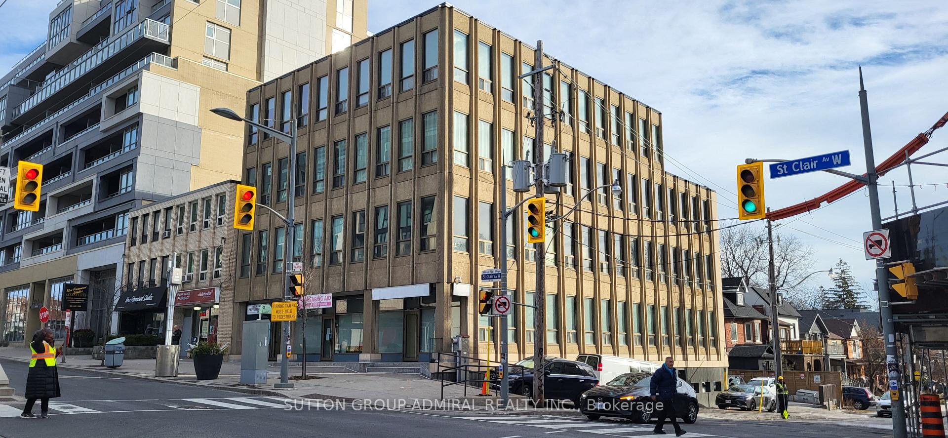 204 - 845 St Clair Avenue W Toronto Ontario Canada Lease commercial Marvin Newman Sutton Group-Admiral Realty Inc., Brokerage *