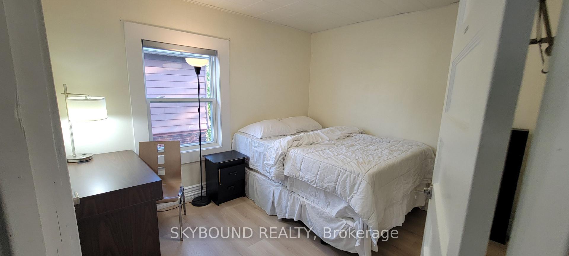ROOM - 4869 Second Avenue Niagara Falls Ontario Canada Rent residential John Chinembiri SKYBOUND REALTY, BROKERAGE*