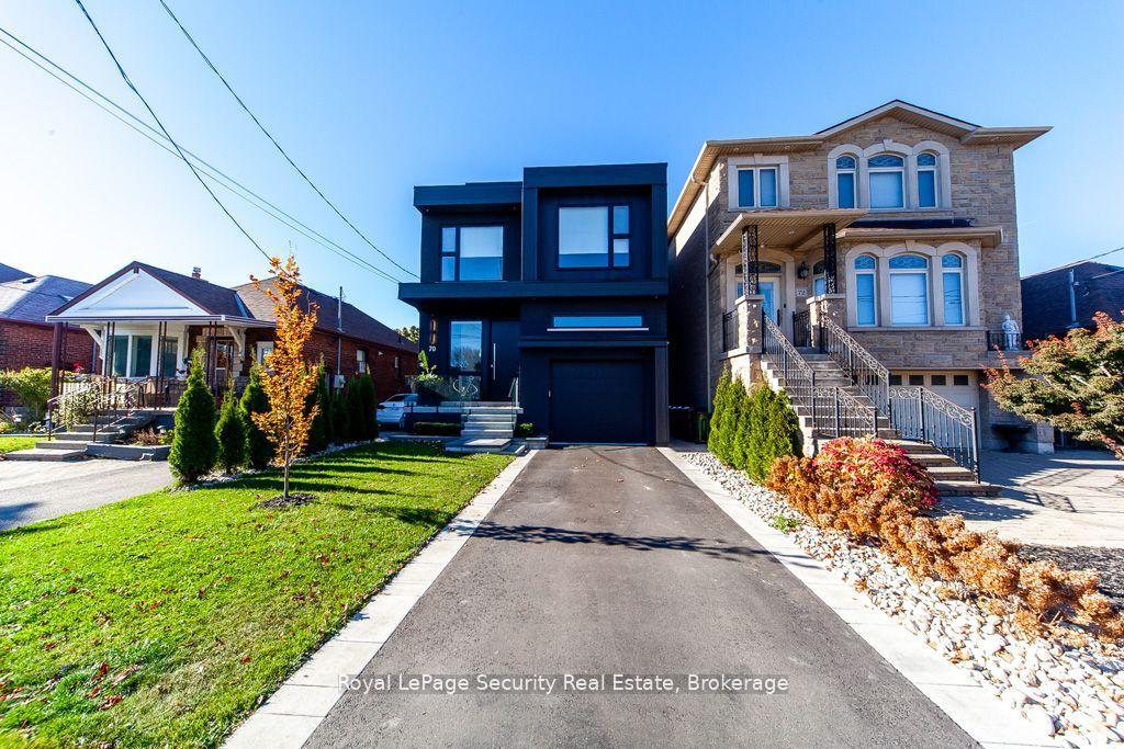 70 Chamberlain Avenue Toronto Ontario Canada Sale residential Cristina Lopes ROYAL LEPAGE SECURITY REAL ESTATE, BROKERAGE*