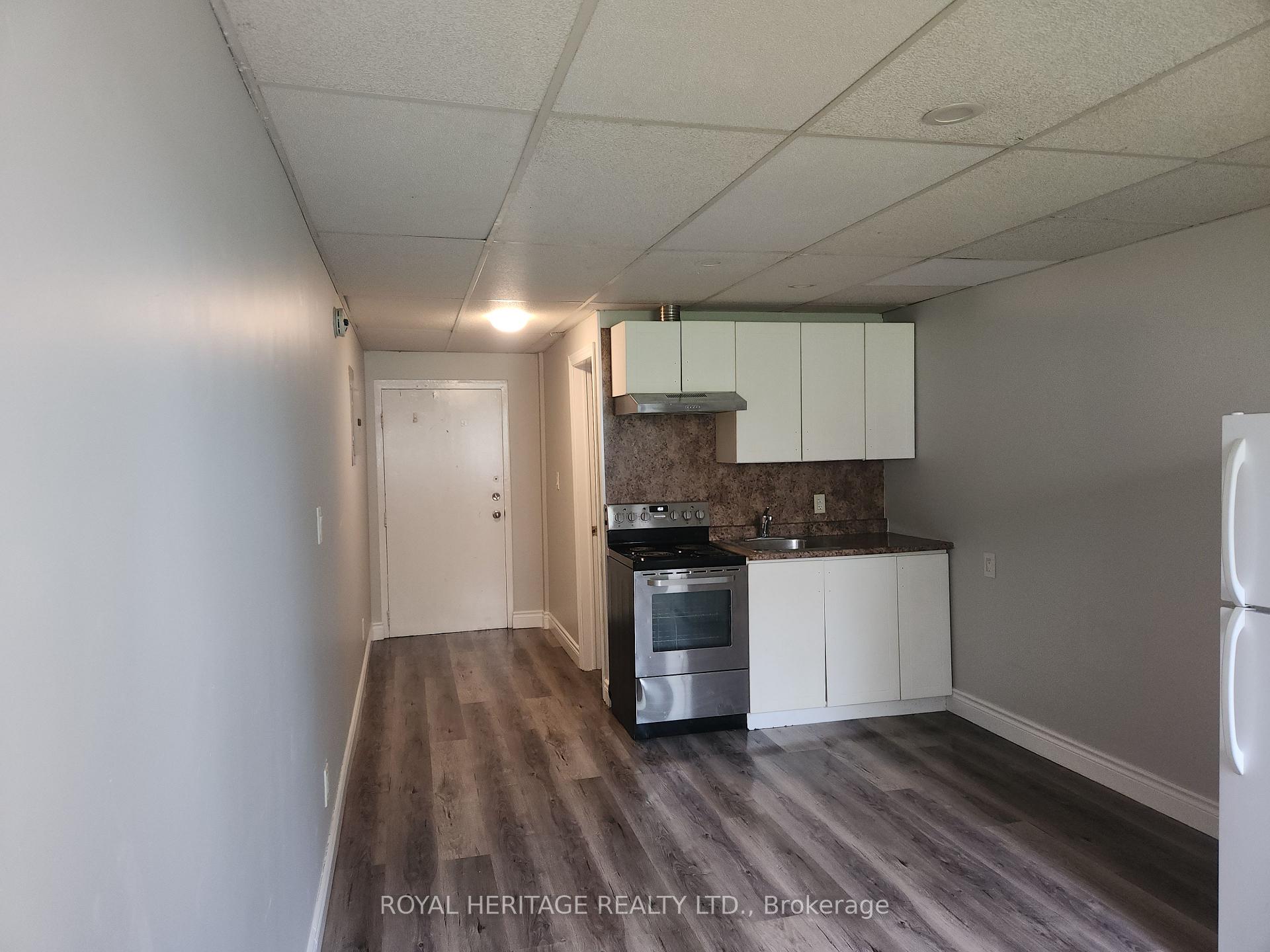 112 - 8800 Willoughby Drive Niagara Falls Ontario Canada Rent residential Maurice and Eleanor King ROYAL HERITAGE REALTY LTD., BROKERAGE