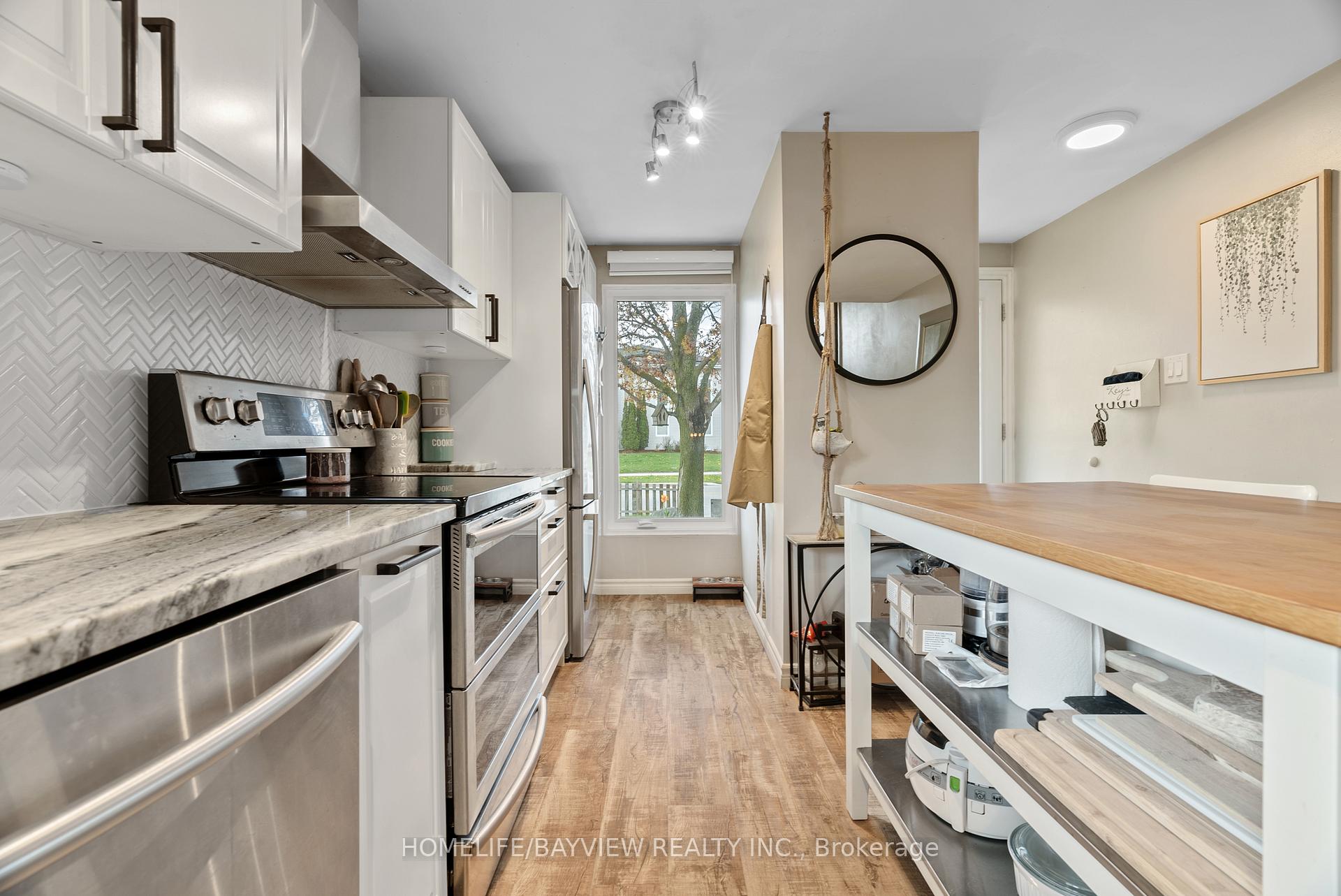 333 Preston Parkway Cambridge Ontario Canada Sale residential NIKOLAI BUCHVOSTOV HomeLife/Bayview Realty Inc., Brokerage*