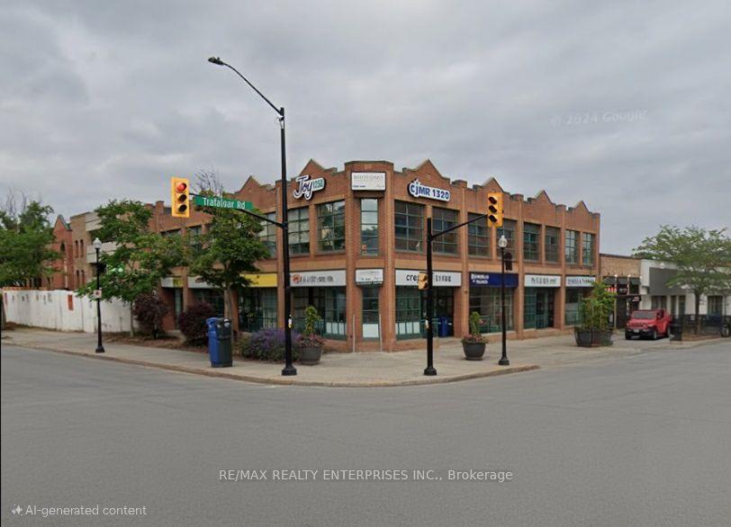 second floor - 115 Trafalgar Road Oakville Ontario Canada Lease commercial   RE/MAX Realty Enterprises Inc., Brokerage