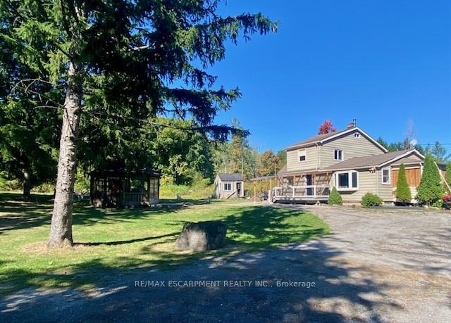 4011 Millar Crescent Burlington Ontario Canada Sale residential SHANNON MCCOUBREY RE/MAX Escarpment Realty Inc., Brokerage