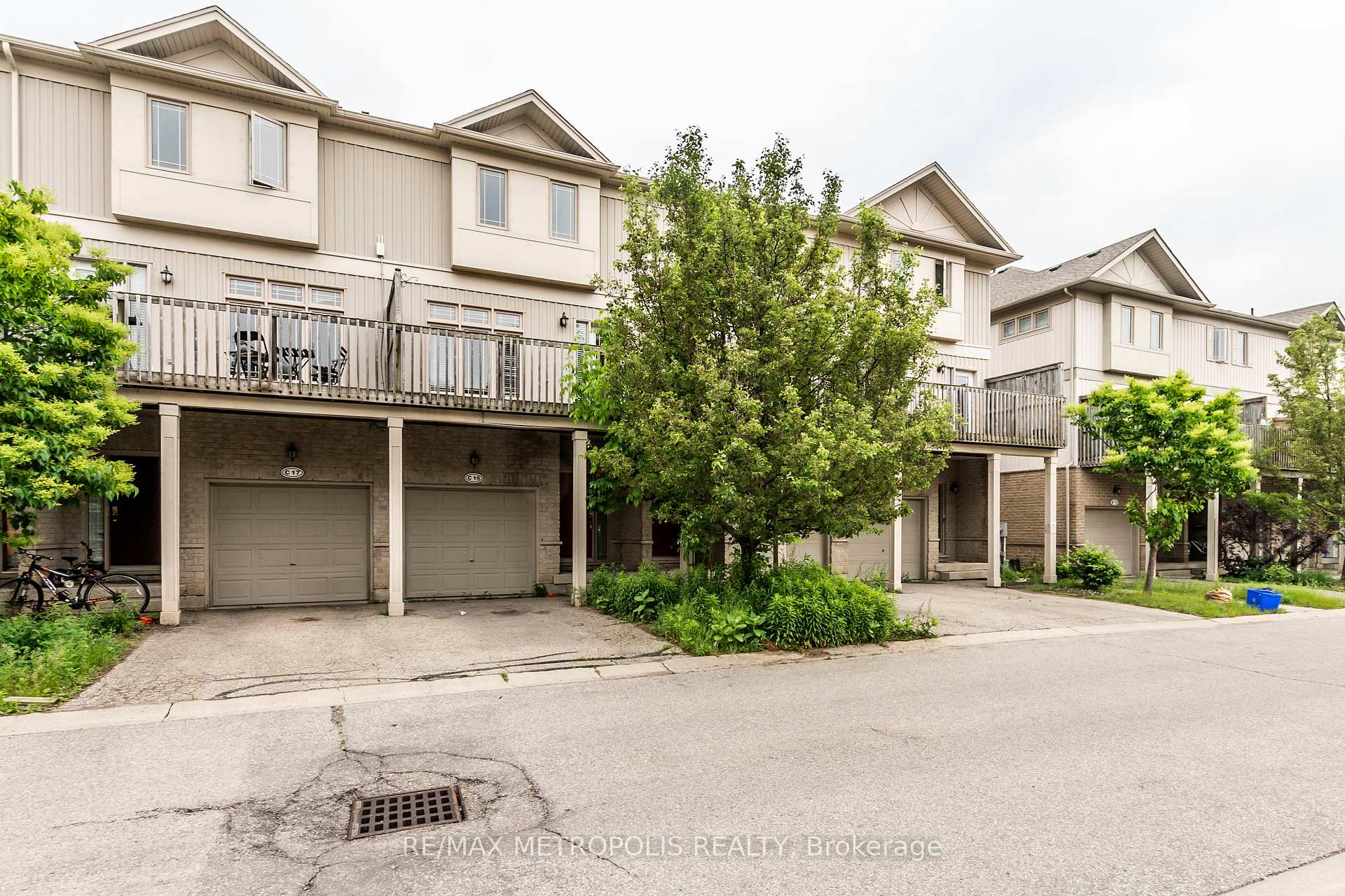 C16 - 619 Wild Ginger Avenue Waterloo Ontario Canada Rent residential DIPEN PATEL RE/MAX Metropolis Realty Brokerage*