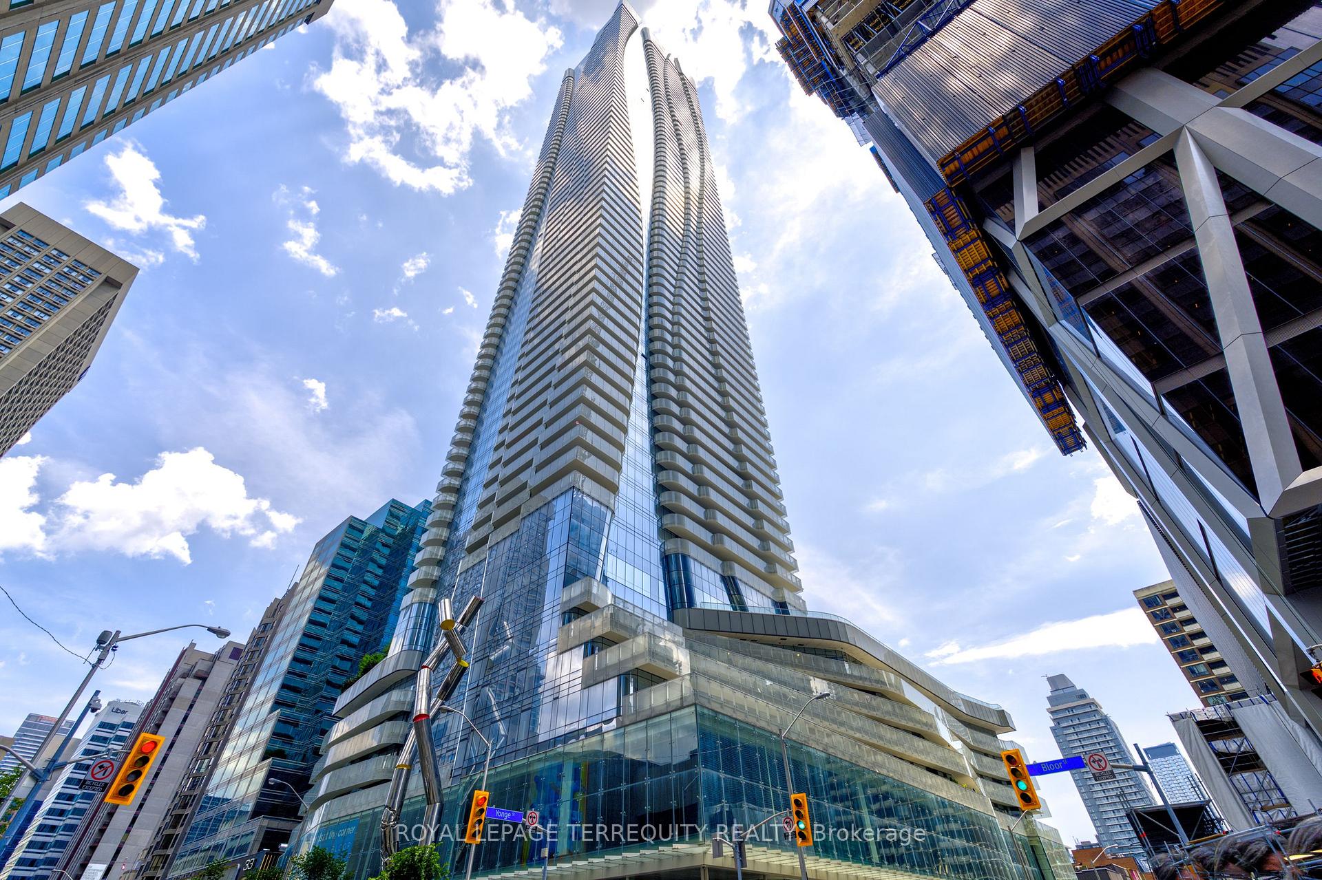 2712 - 1 Bloor Street E Toronto Ontario Canada Sale residential ARI ARMANI Royal LePage Signature Realty, Brokerage*