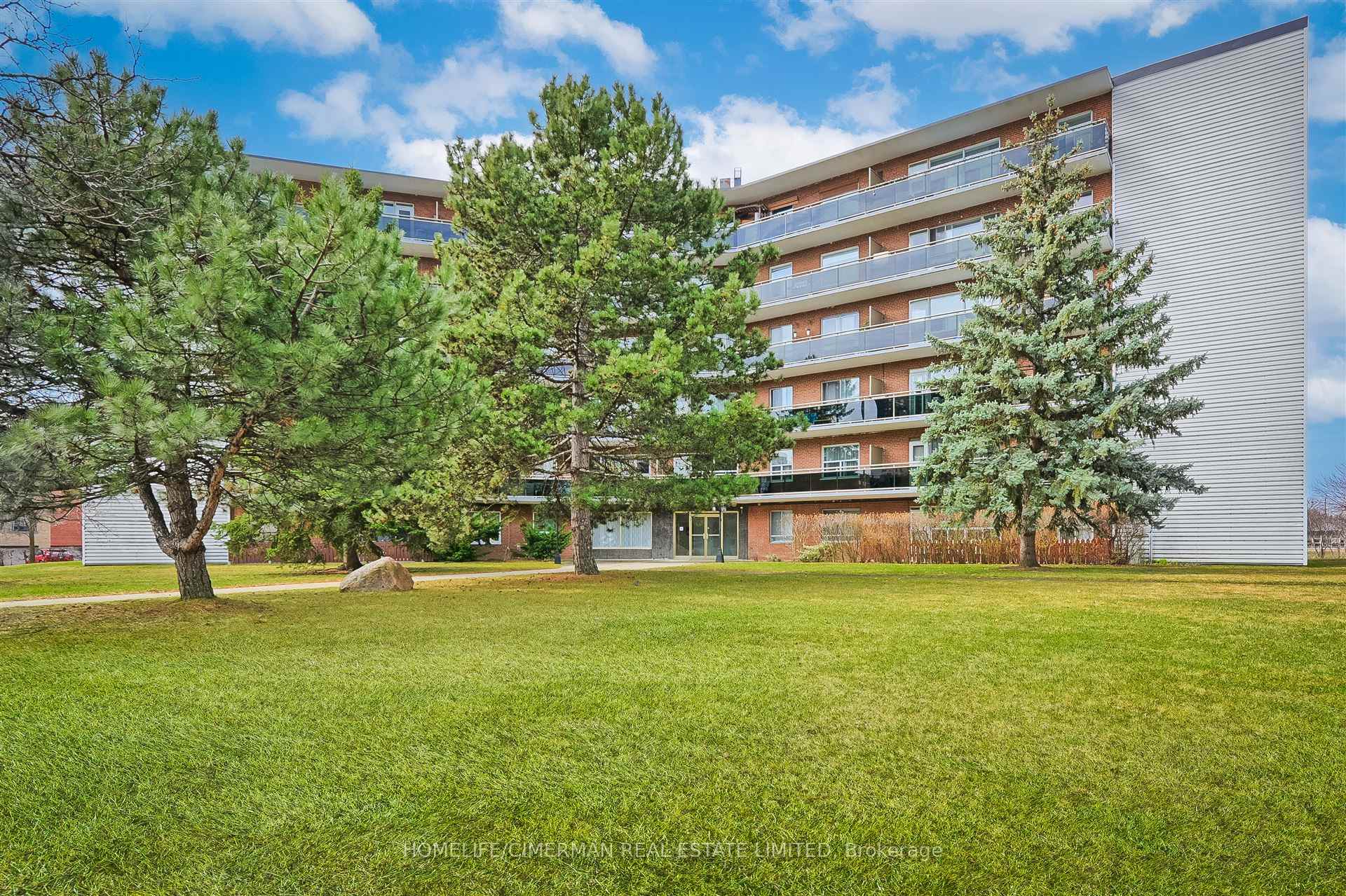 309 - 346 The West Mall Toronto Ontario Canada Sale residential   HomeLife/Cimerman Real Estate Ltd., Brokerage*
