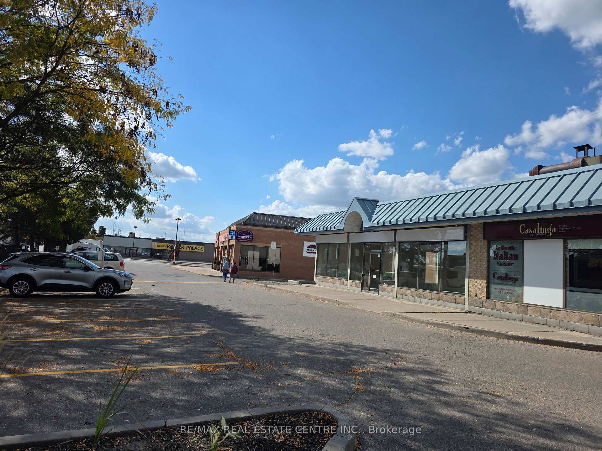 2057 Royal Windsor Drive Mississauga Ontario Canada Sale commercial Bill Chahal RE/MAX Real Estate Centre Inc., Brokerage*