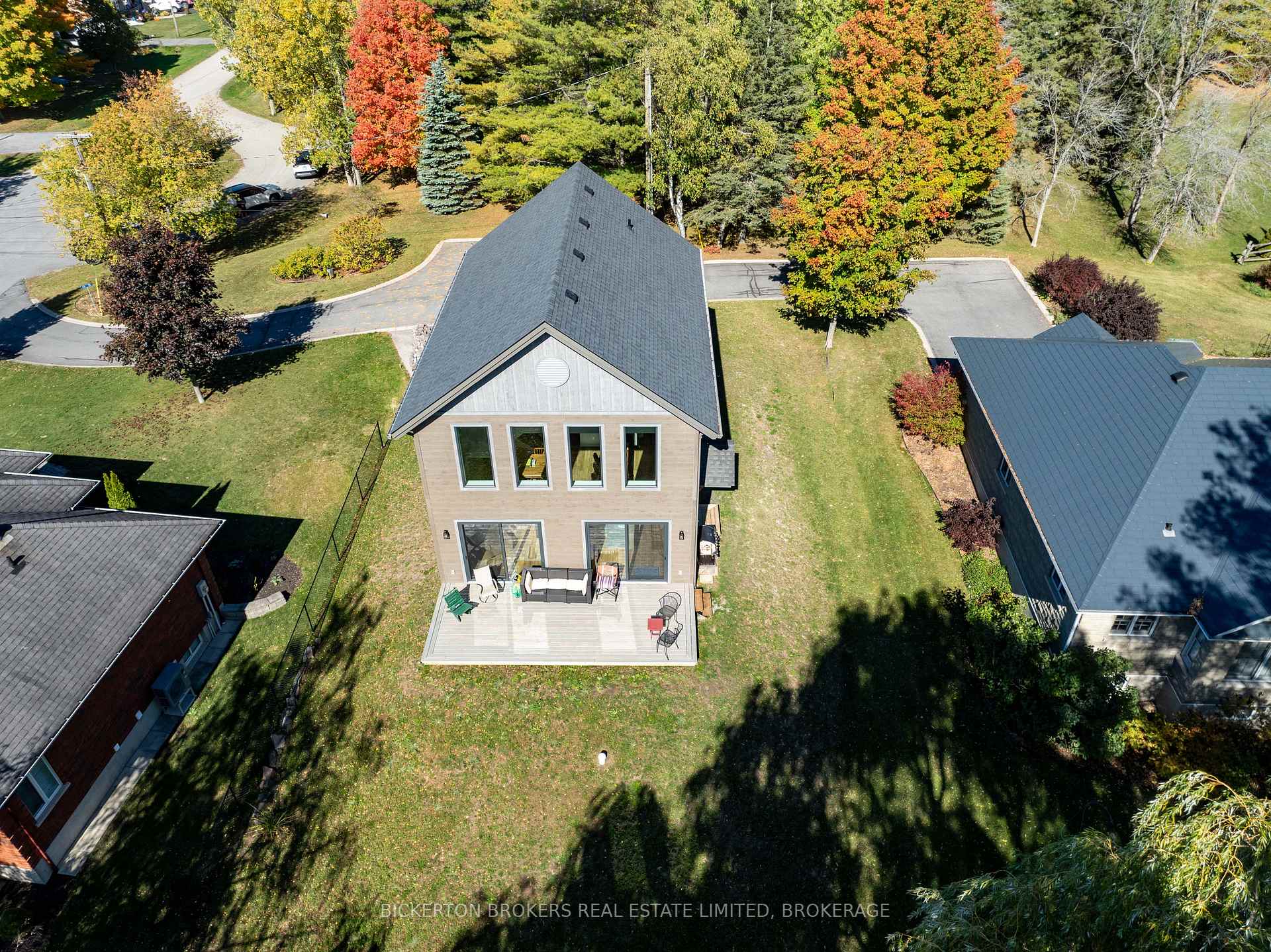 113 Willowbank Road E Gananoque Ontario Canada Sale residential Bickerton Brokers Limited, Brokerage *