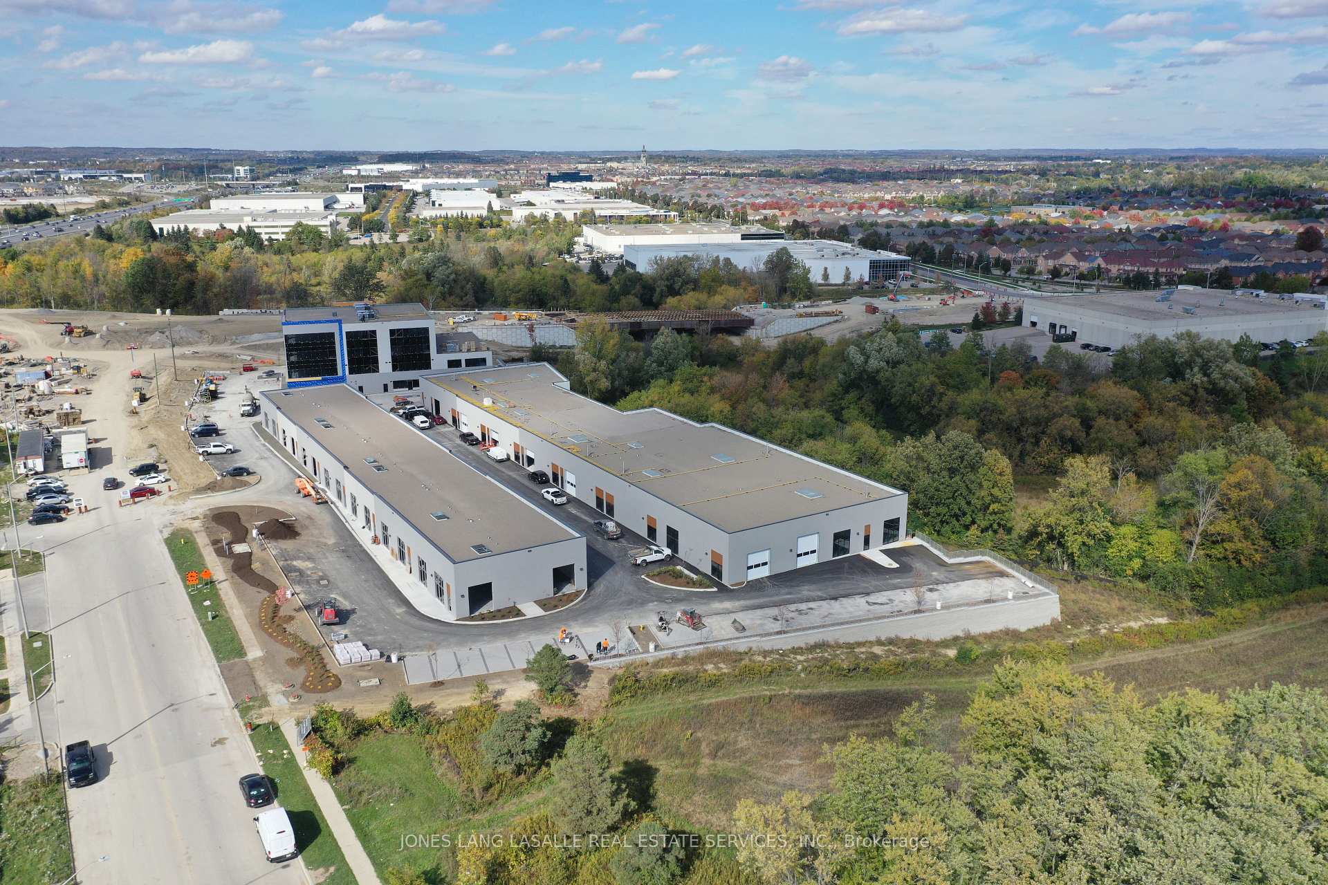 201 - 231 Cachet Woods Court Markham Ontario Canada Sale commercial Cyrus Lin HomeLife New World Realty Inc., Brokerage*