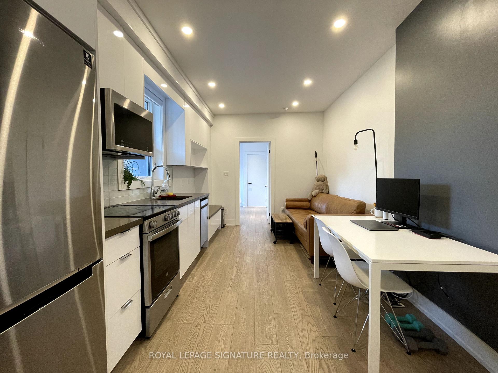 Back - 17 Claremont Street Toronto Ontario Canada Rent residential ARI ARMANI Royal LePage Signature Realty, Brokerage*