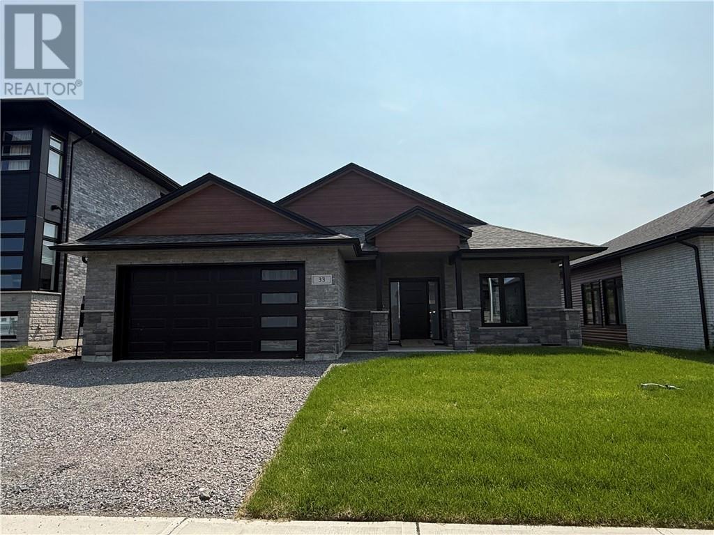 33 Teravista Way Sudbury Ontario Canada Sale residential Carmen Bedard RE/MAX SUDBURY INC., BROKERAGE