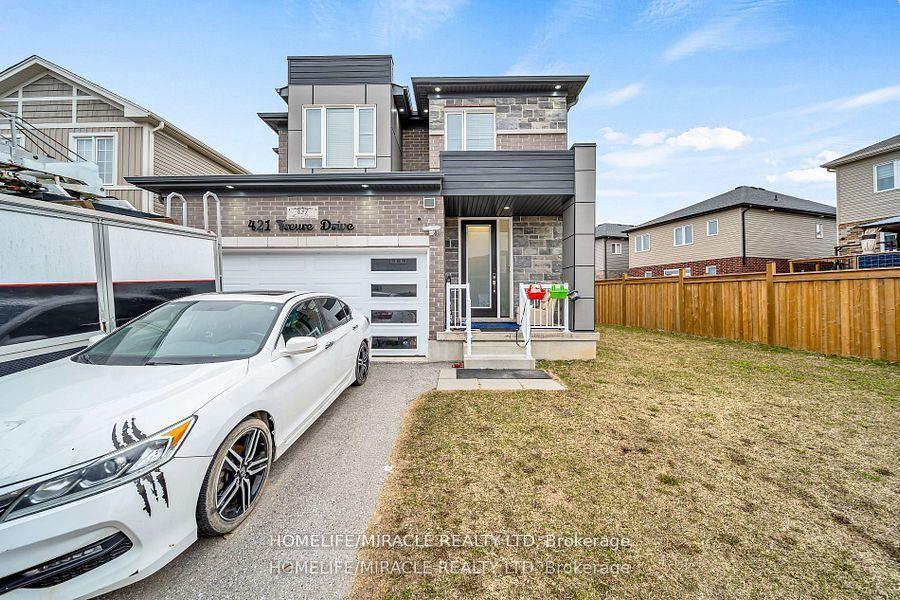 421 Freure Drive Cambridge Ontario Canada Sale residential   HomeLife Realty Services Inc.