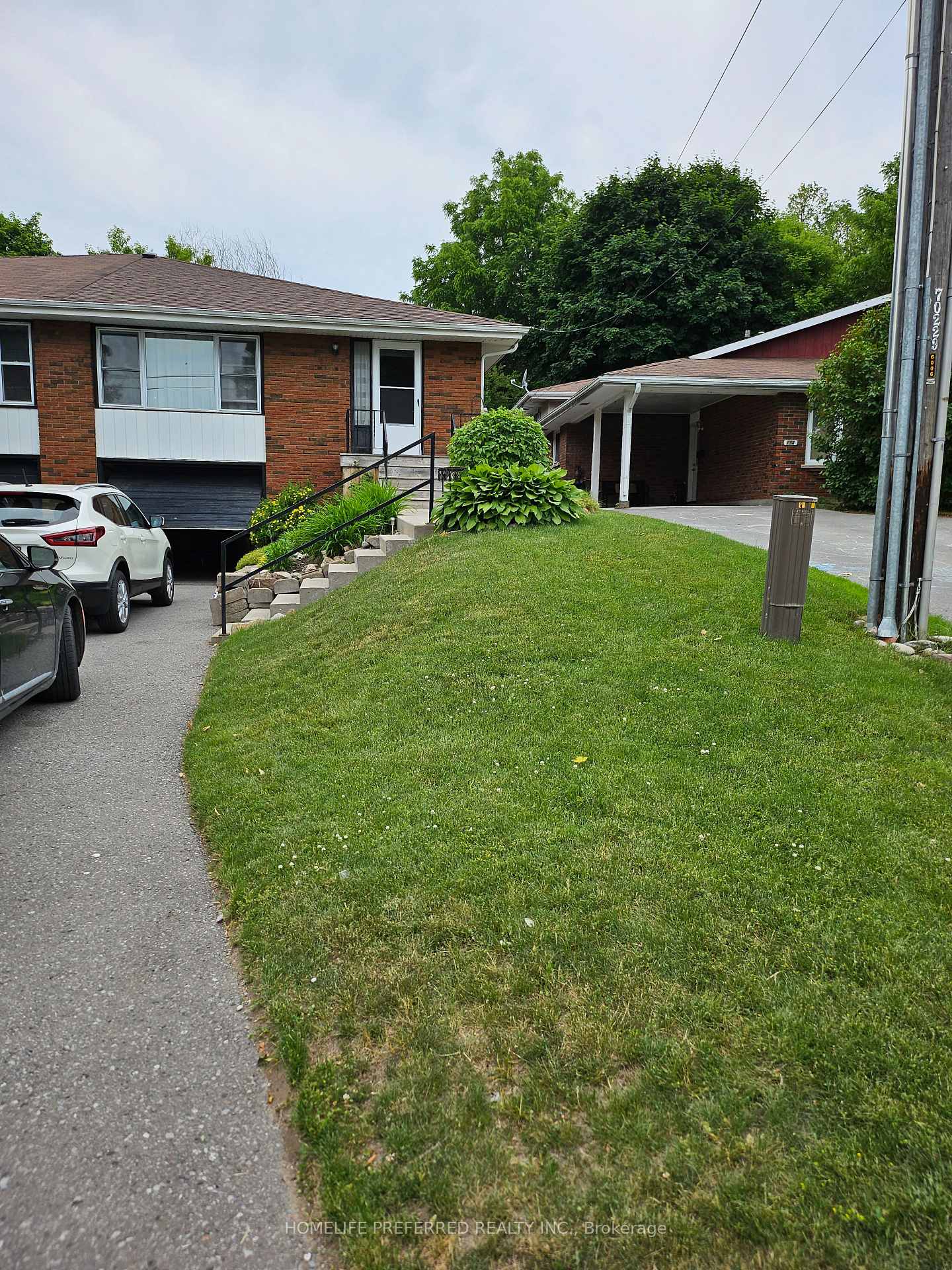 17B Beechwood Drive Peterborough Ontario Canada Sale residential   HomeLife Preferred Realty Inc., Brokerage*
