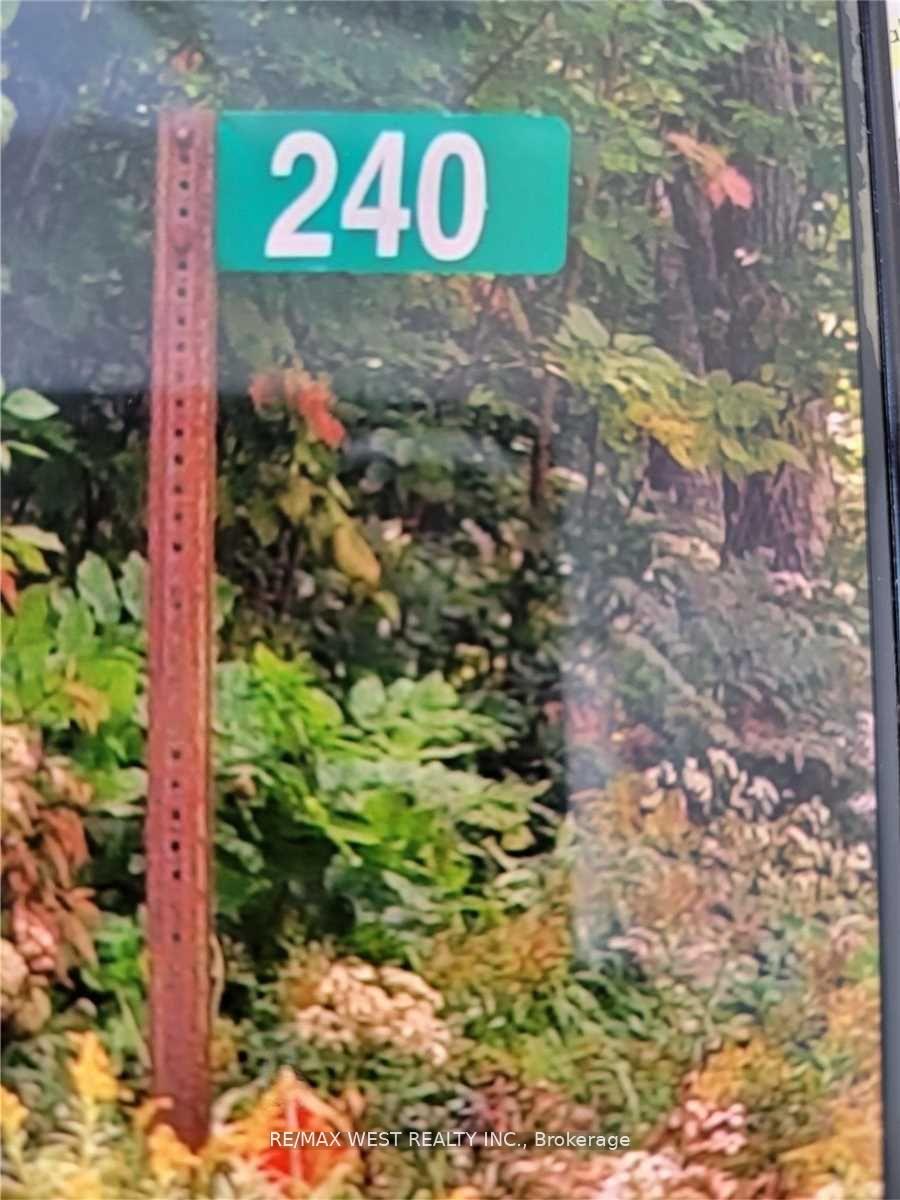 250-400 Lake Road St. Charles Ontario Canada Sale residential HARRY SARVAIYA RE/MAX West Realty Inc., Brokerage *