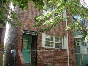 11 Quarry Court Toronto Ontario Canada Sale residential East York Homes and Condos Real Estate Homeward, Brokerage*