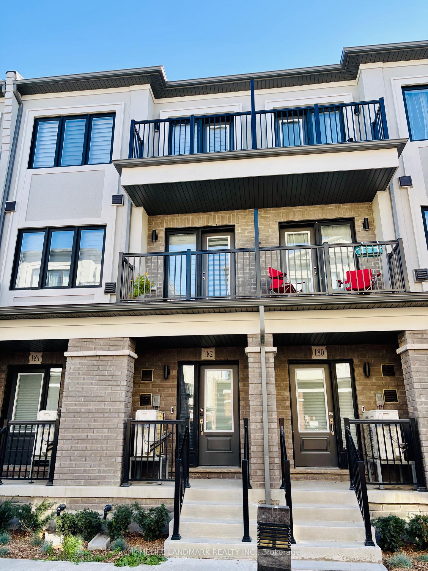 182 MATAWIN Lane Richmond Hill Ontario Canada Rent residential   HomeLife Realty Services Inc.