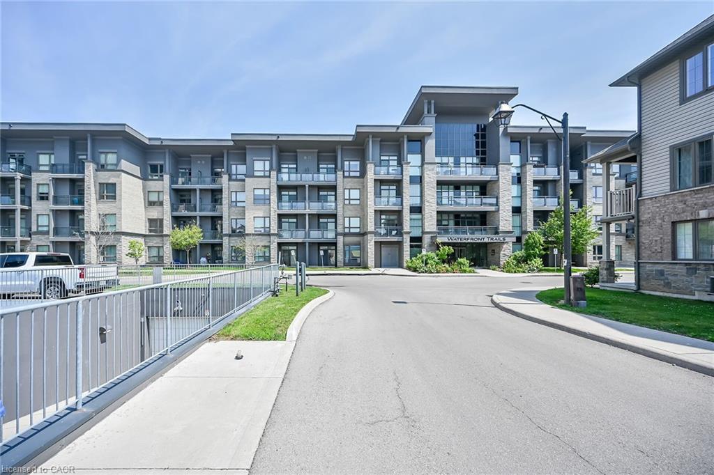 311 - 35 Southshore Crescent Hamilton Ontario Canada Sale residential Waldi Niburski Sutton Group Innovative Realty Inc., Brokerage*