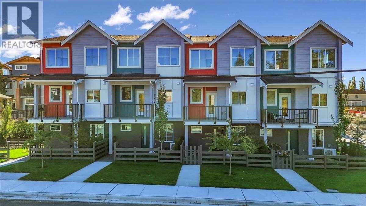 8 10392 240A STREET Maple Ridge British Columbia Canada Sale residential ATUSA NEJAD Evergreen West Realty