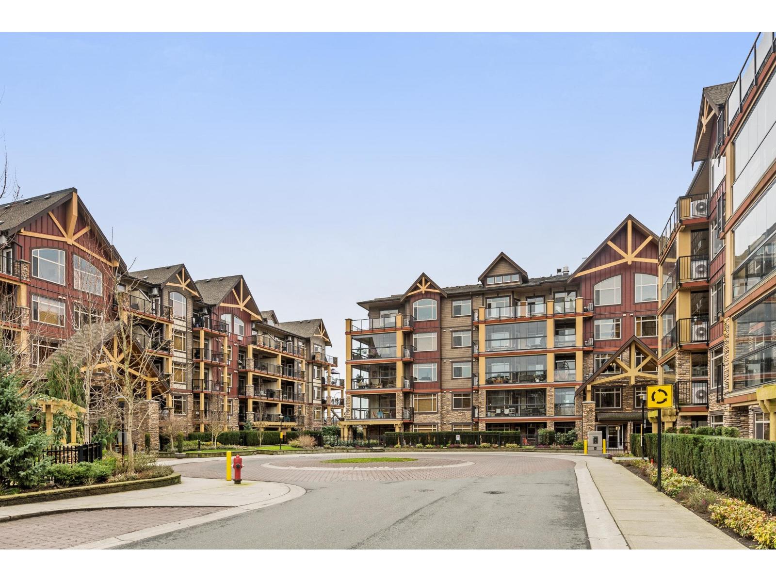 429 8288 207A STREET Langley British Columbia Canada Sale residential HomeLife Benchmark Realty*