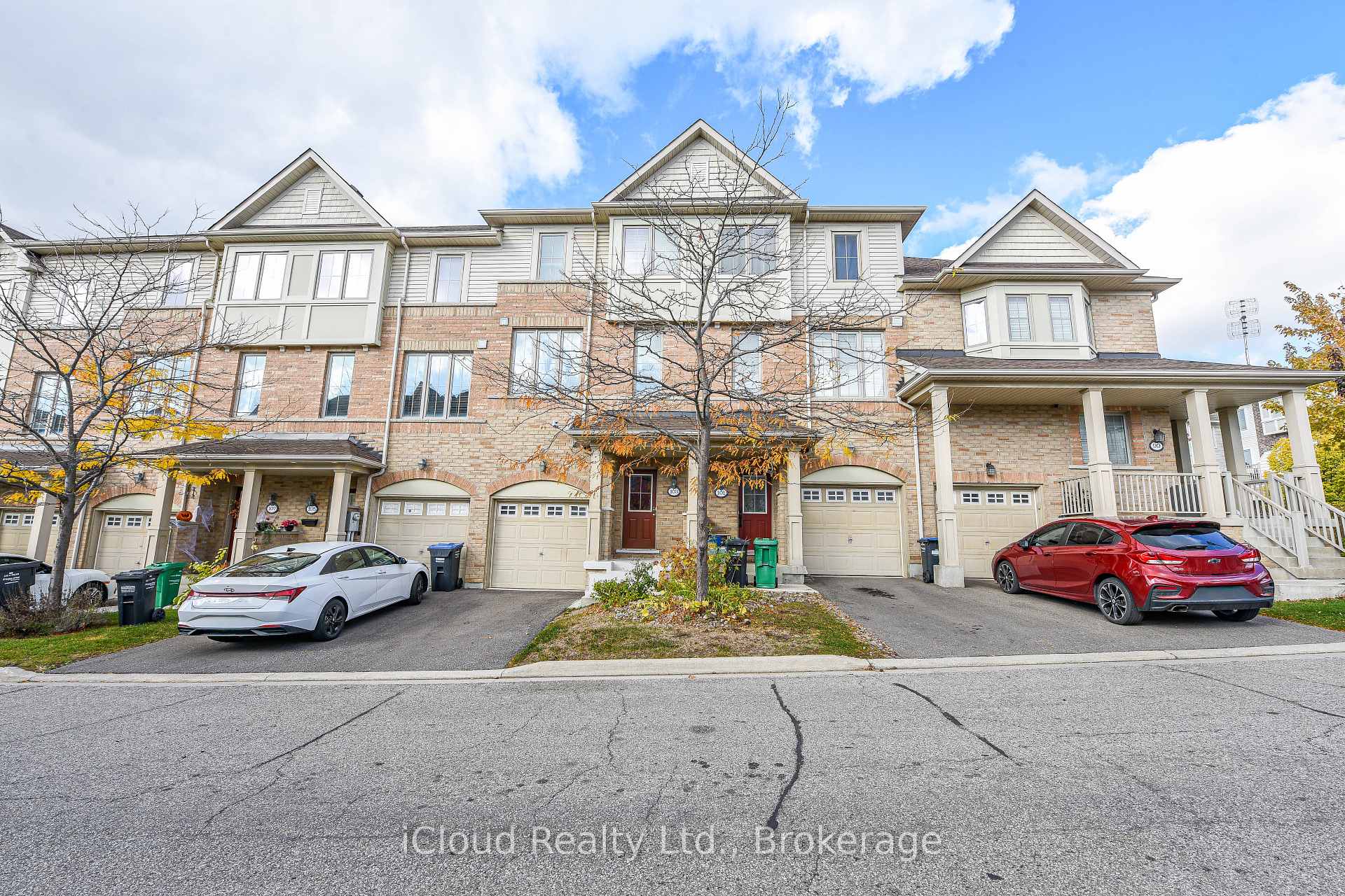 103 Cedar Lake Crescent Brampton Ontario Canada Sale residential Ajay Tandon iCloud Realty Ltd. 