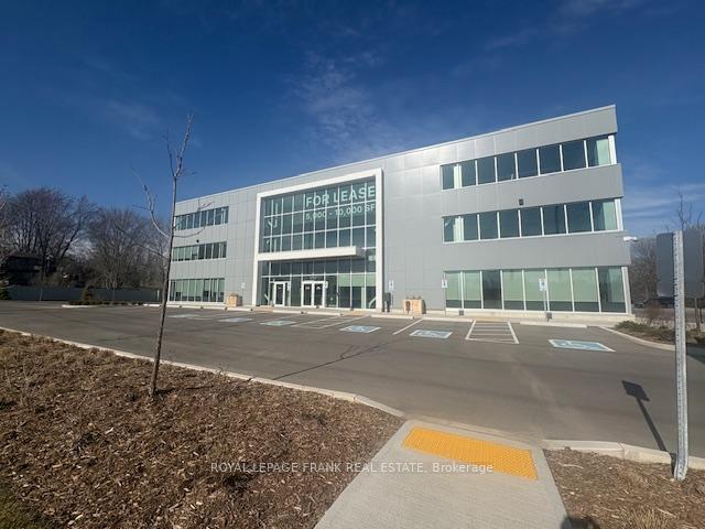 201 - 1707 Thornton Road N Oshawa Ontario Canada Lease commercial Lonnie Herrington Royal LePage Frank Real Estate Brokerage*