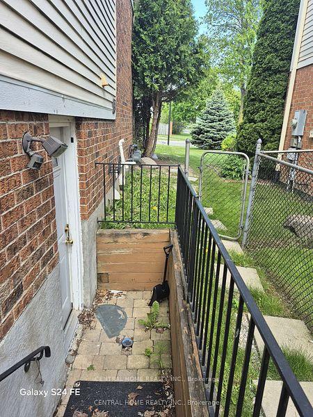 168 Brammar (Basement) Street Newmarket Ontario Canada Rent residential   Central Home Realty Inc. Brokerage*