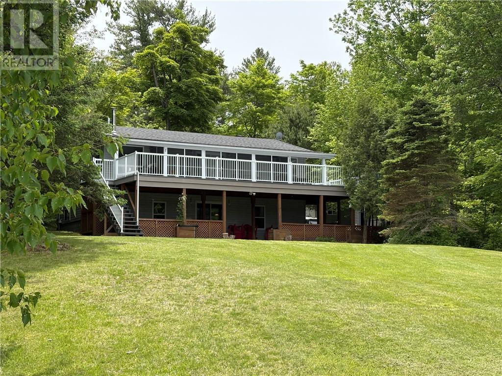 314 PERRY AVE Killarney Ontario Canada Sale residential   John E. Smith Realty Sudbury Limited, Brokerage