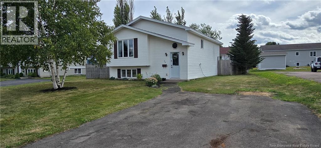 70 Bonavista Court Moncton New Brunswick Canada Sale residential RE/MAX AVANTE