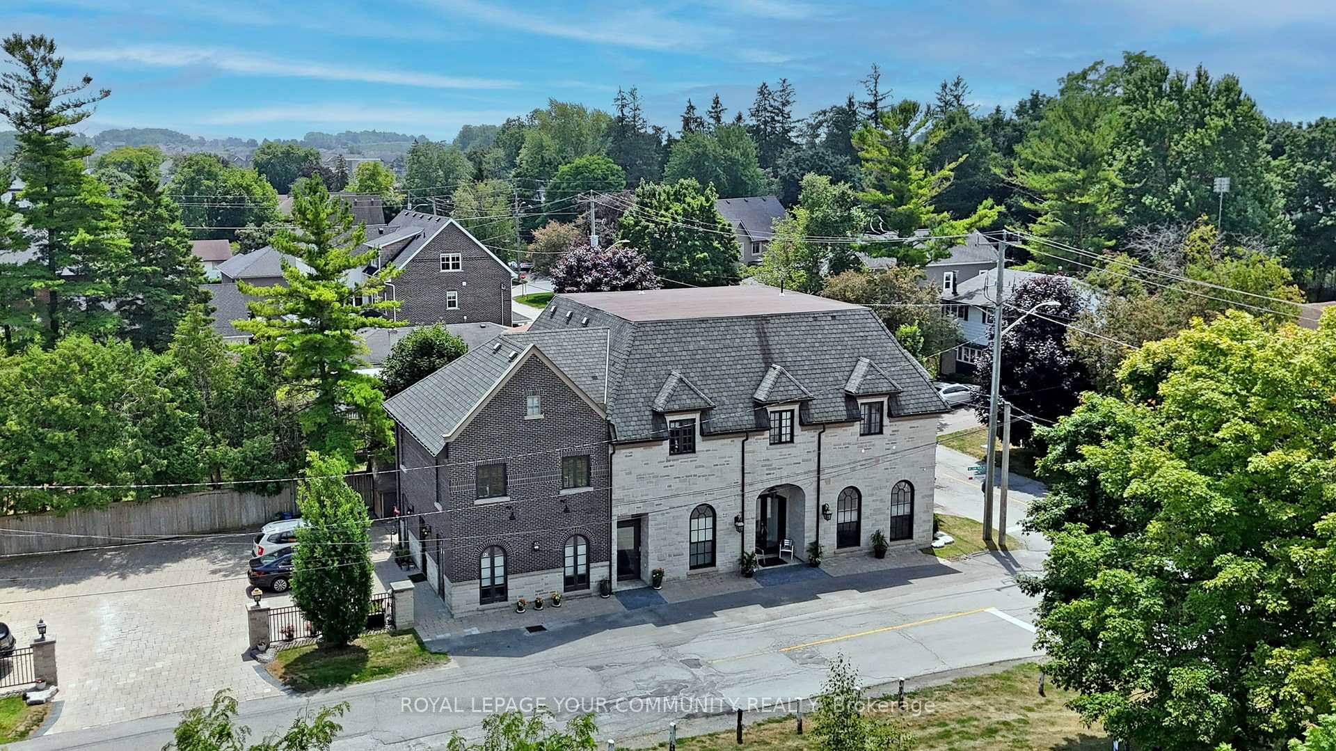 42 Somerville Street Whitchurch-Stouffville Ontario Canada Sale residential William Gyamfi Gita Vilimek Royal Lepage Your Community Realty