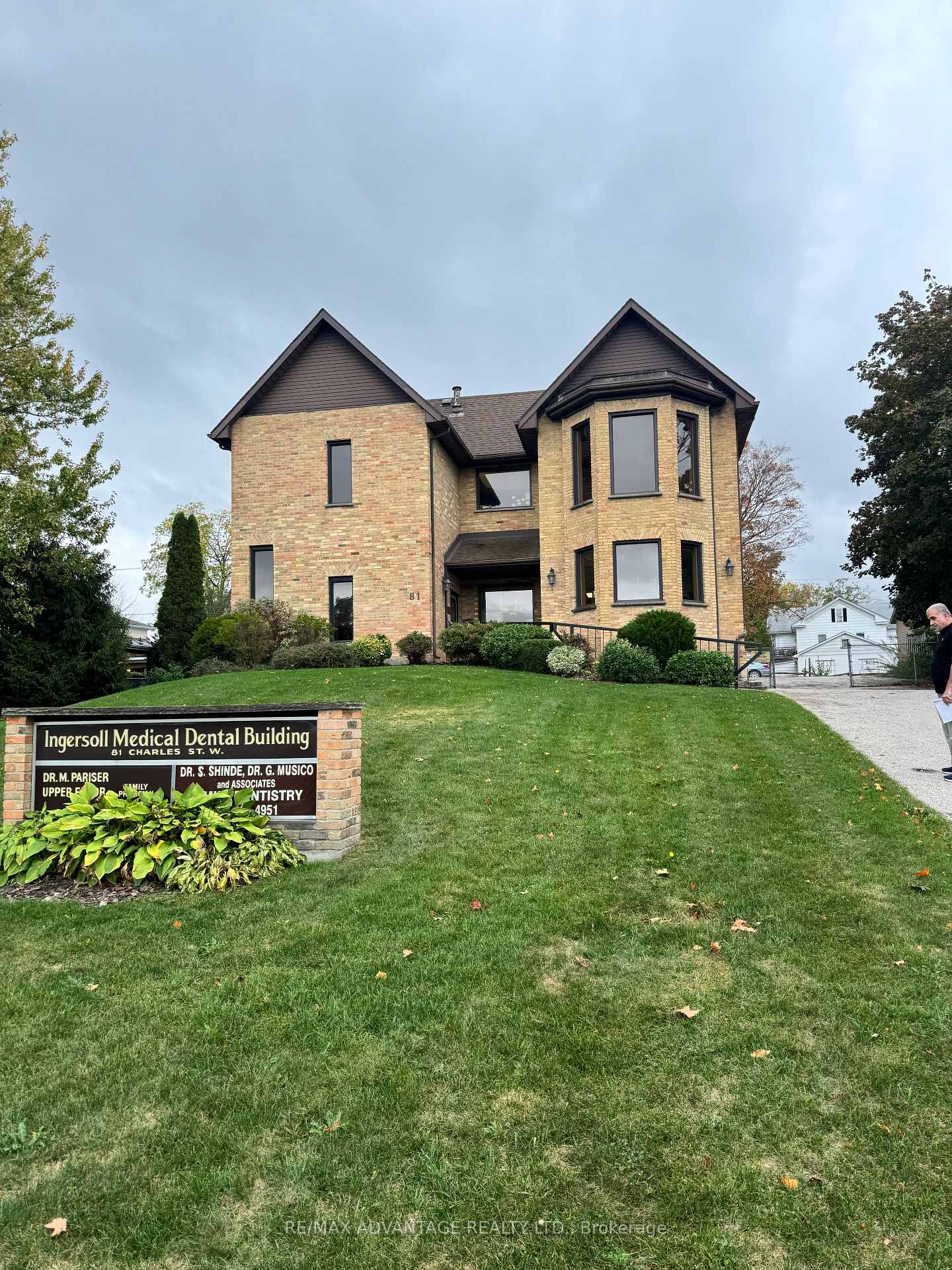 81 Charles Street W Ingersoll Ontario Canada Sale commercial   RE/MAX Advantage Realty Ltd., Brokerage*