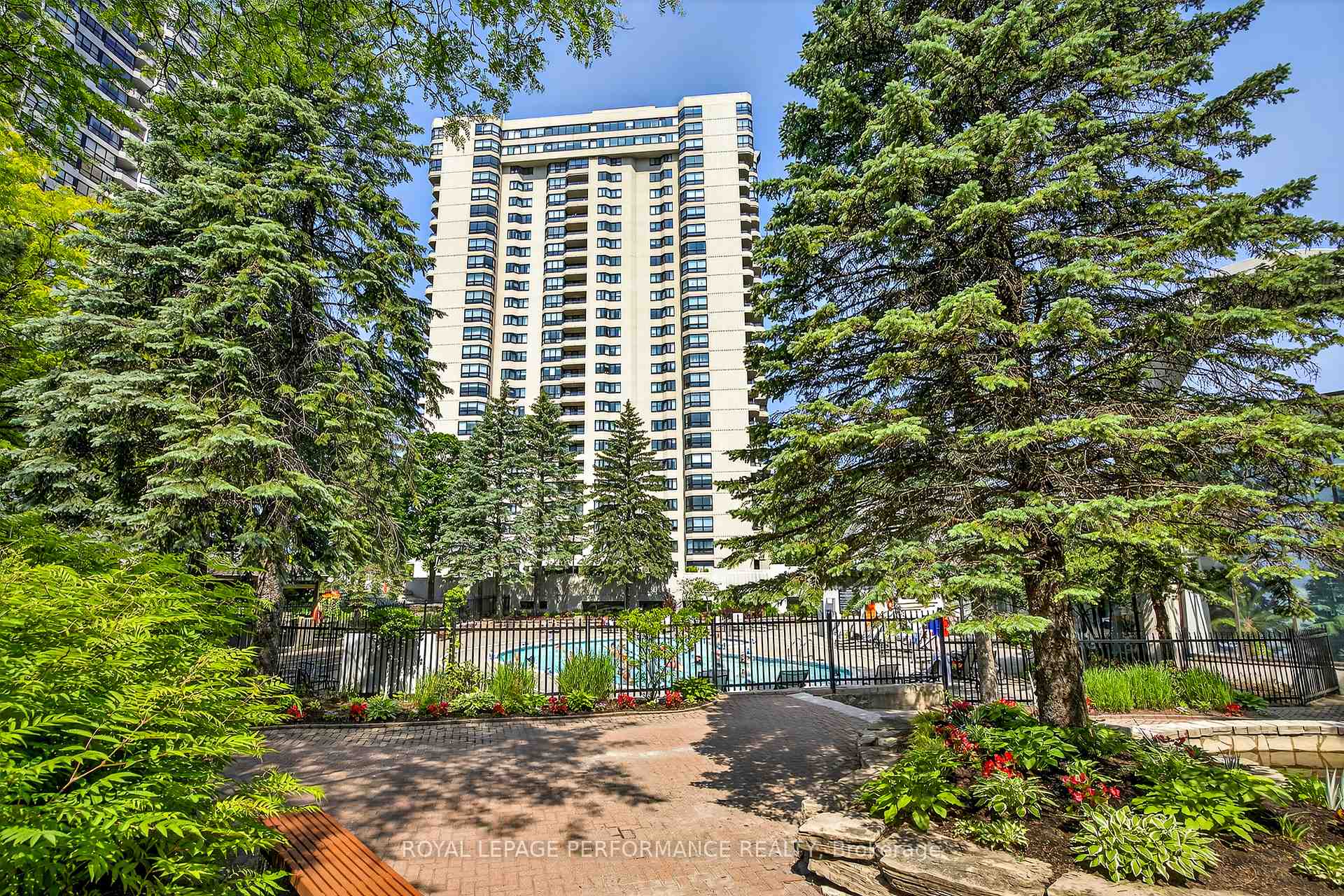 2006 - 1500 Riverside Drive Ottawa Ontario Canada Sold residential   Royal LePage Performance Realty, Brokerage *