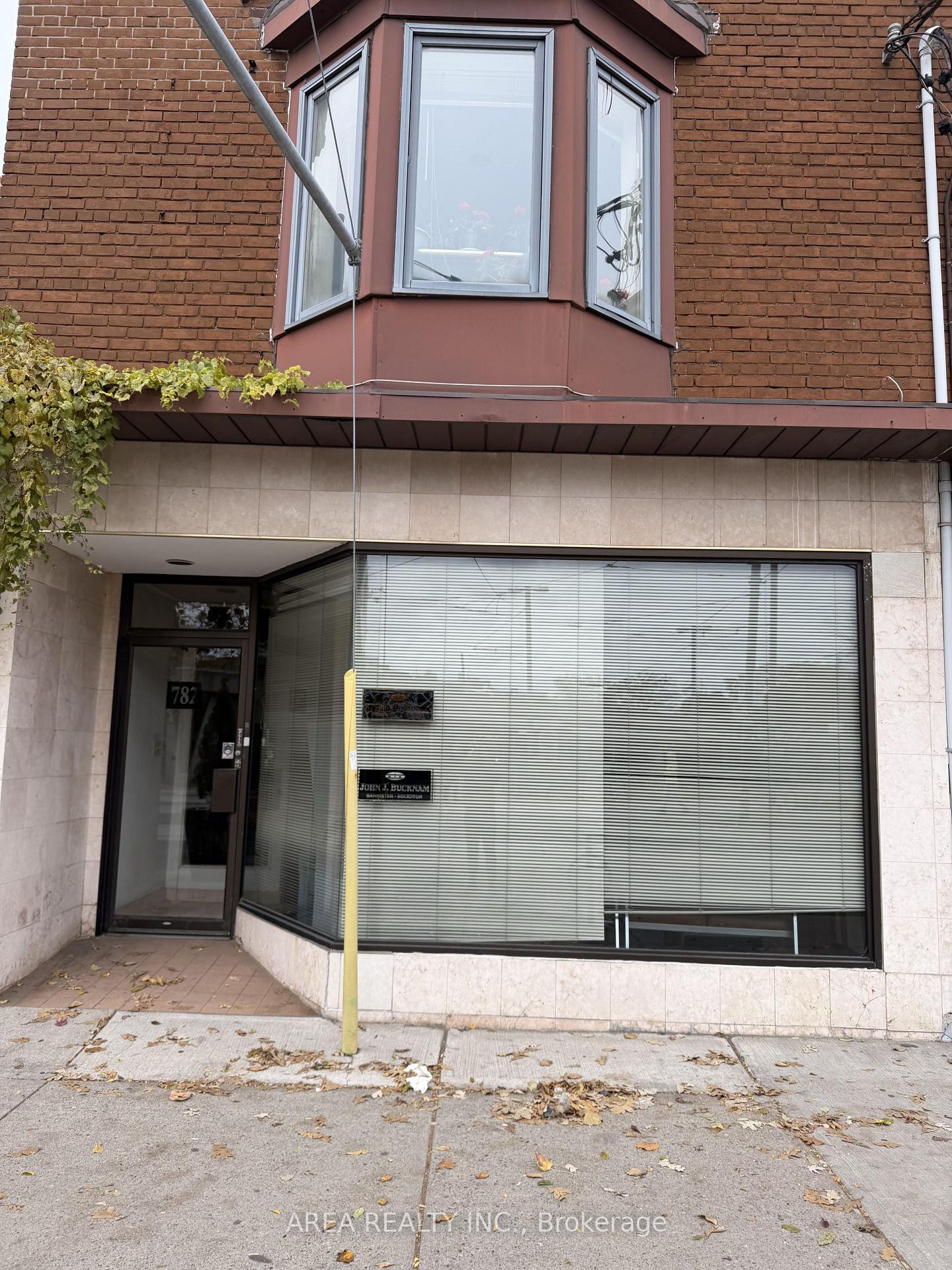 Main Fl - 782 Broadview Avenue W Toronto Ontario Canada Lease commercial   Bruce Murray - Real Estate Homeward, Brokerage