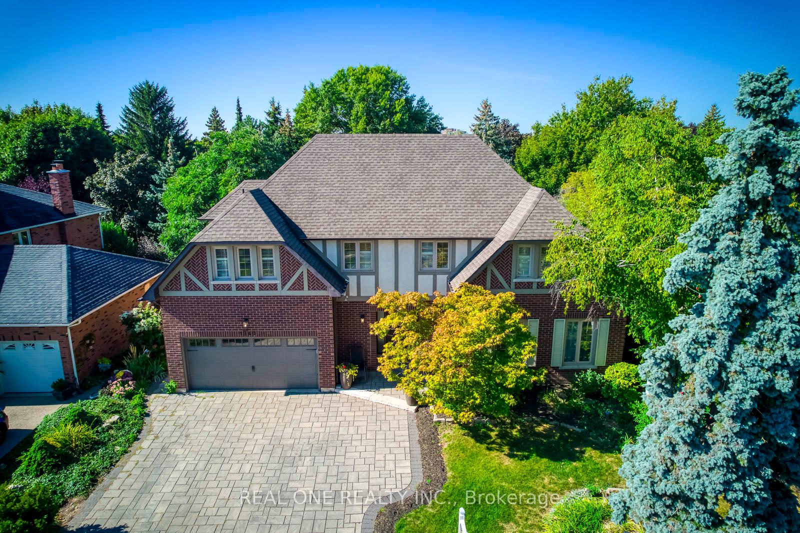 1340 Greeneagle Drive Oakville Ontario Canada Sale residential Jeffrey Vella Sutton Group-Summit Realty Inc., Brokerage*