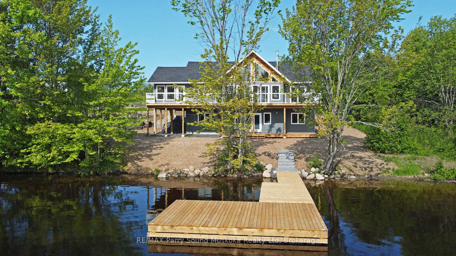 49 Hardies Road Mckellar Ontario Canada Sale residential Gary Phillips RE/MAX PARRY SOUND MUSKOKA REALTY LTD., BROKERAGE*