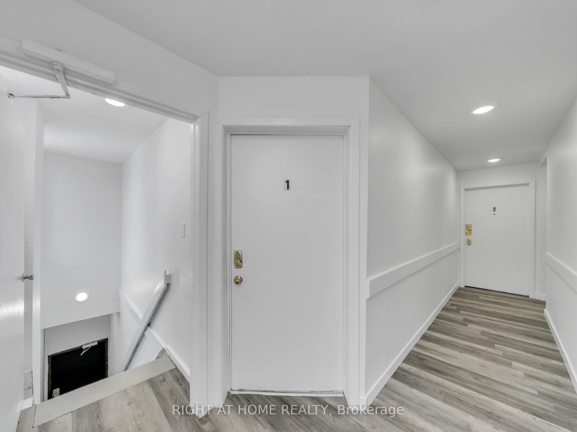 3 - 279 Drouillard Road Windsor Ontario Canada Rent residential Stephanie Easton Right at Home Realty, Brokerage*