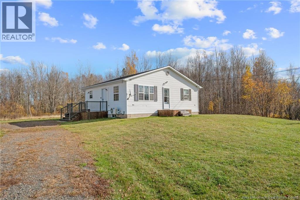 89 Alma Road Dixon Point New Brunswick Canada Sale residential RE/MAX AVANTE