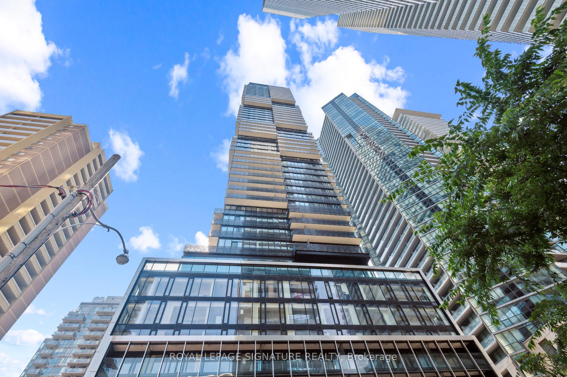 3703 - 55 Charles Street E Toronto Ontario Canada Sale residential ARI ARMANI Royal LePage Signature Realty, Brokerage*