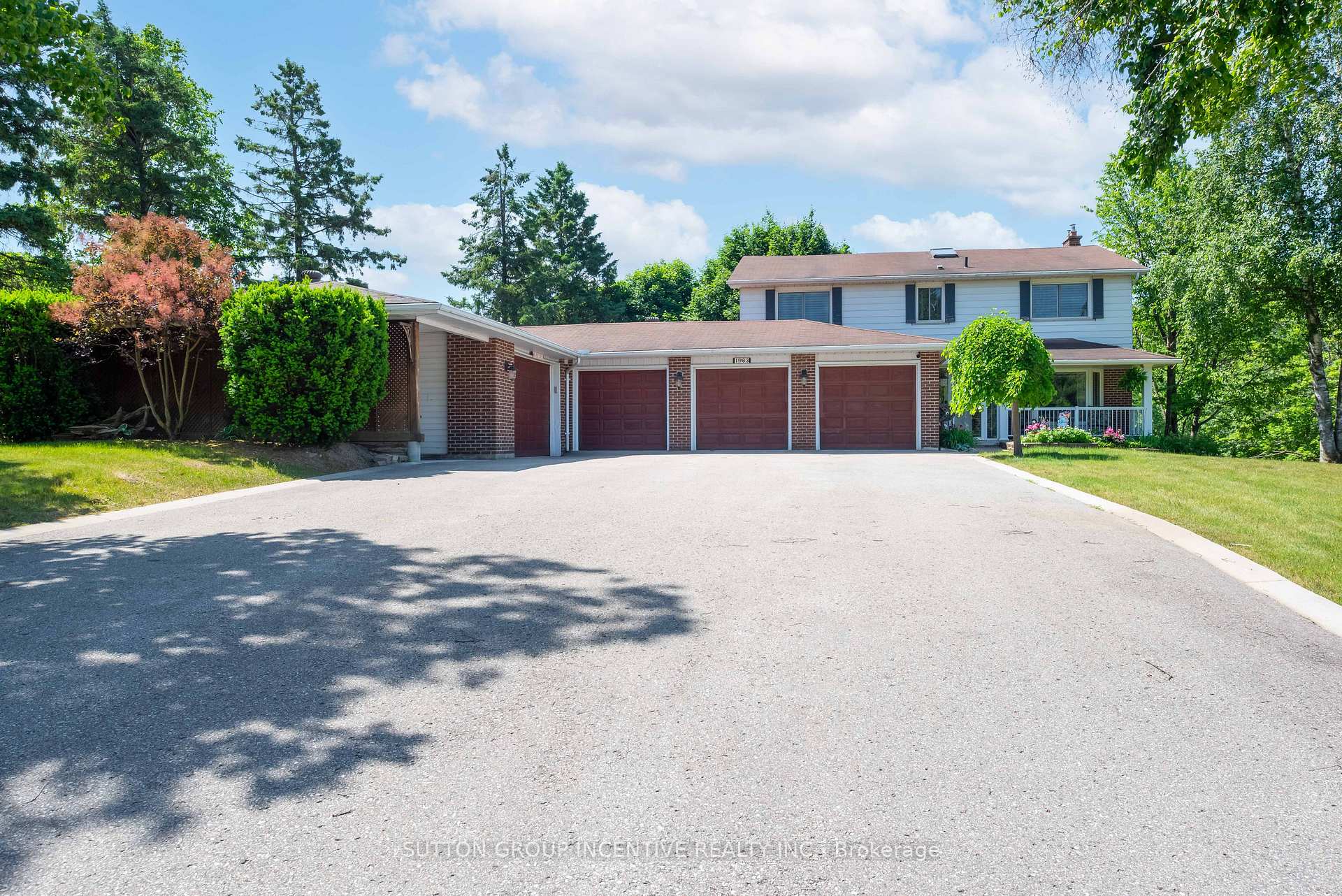 1983 Innisfil Heights Crescent Innisfil Ontario Canada Sale residential   Sutton Group Incentive Realty Inc.,Brokerage*