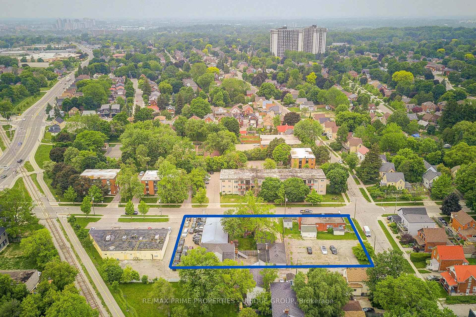 155 Ahrens Street W Kitchener Ontario Canada Sale commercial Ryan De Castro RE/MAX PRIME PROPERTIES - UNIQUE GROUP*