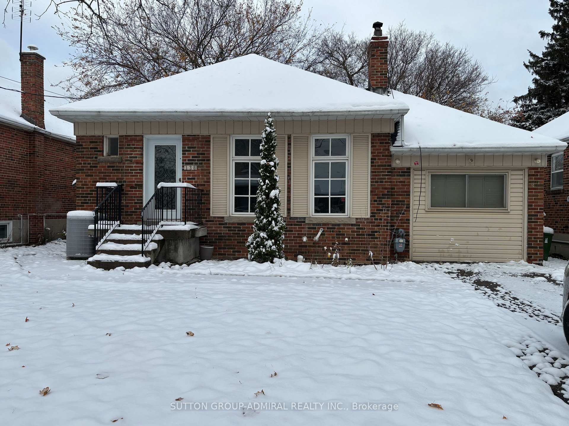 138 Poyntz Avenue Toronto Ontario Canada Rent residential Leonard Selvaratnam Sutton Group-Admiral Realty Inc., Brokerage *