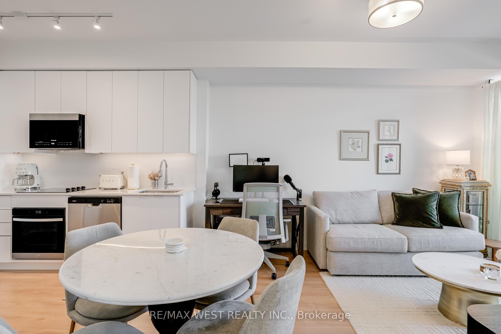 511 - 474 Caldari Road Vaughan Ontario Canada Sale residential   RE/MAX West Realty Inc., Brokerage *