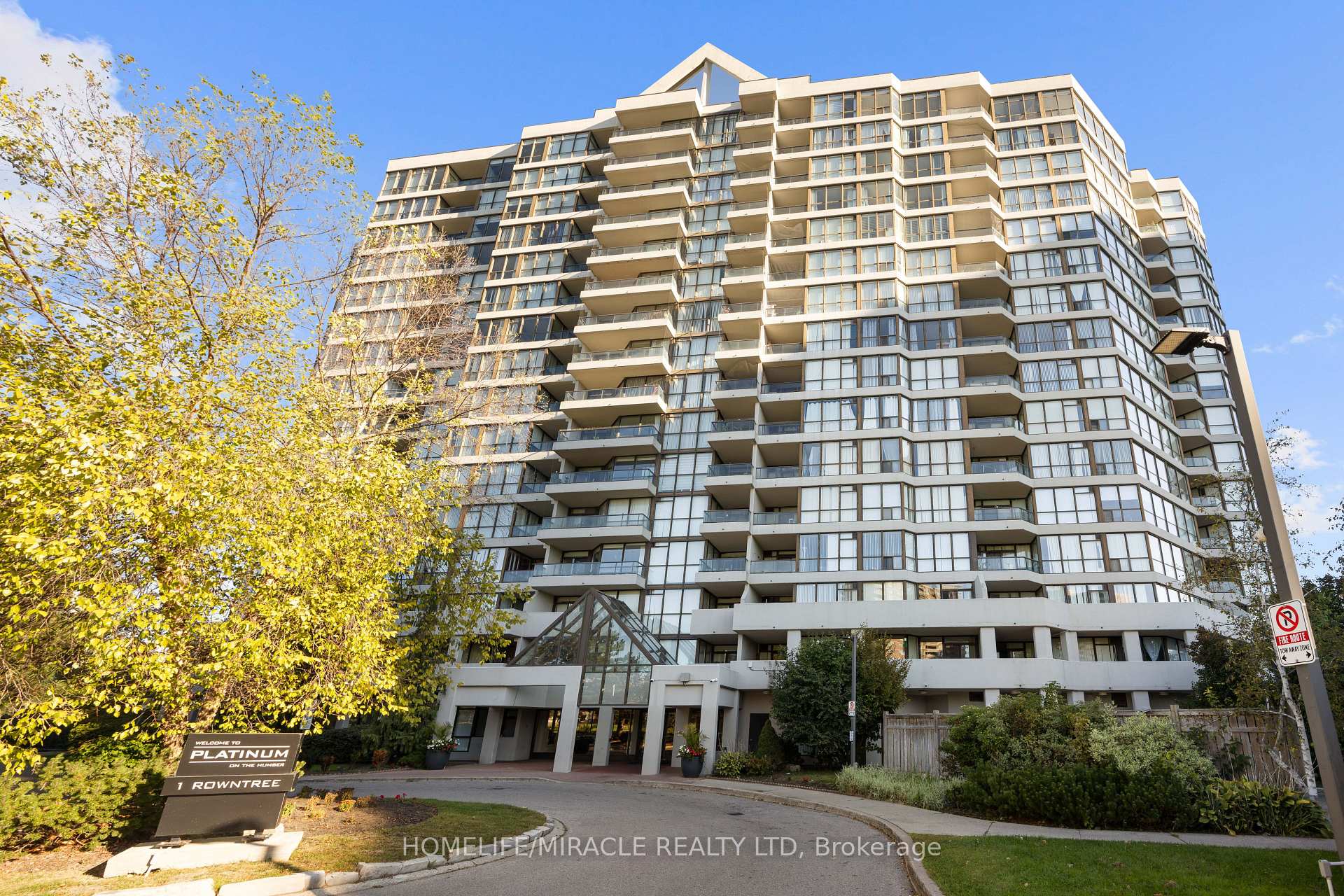 307 - 1 Rowntree Road Toronto Ontario Canada Rent residential Anil Gupta HomeLife/Miracle Realty Ltd., Brokerage*