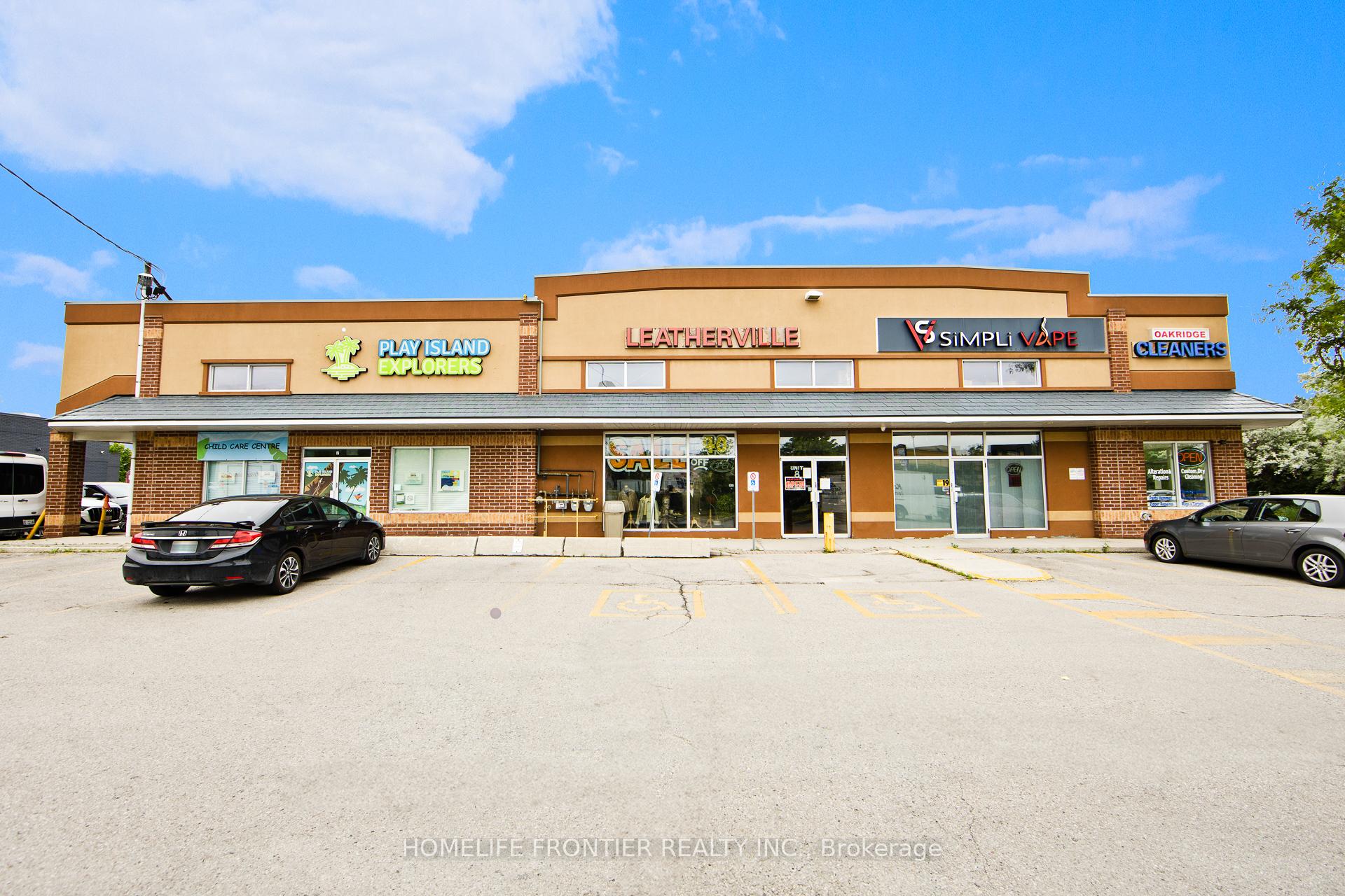 13390 Yonge Street Richmond Hill Ontario Canada Sale commercial Morteza Sedighian Central Commercial Realty