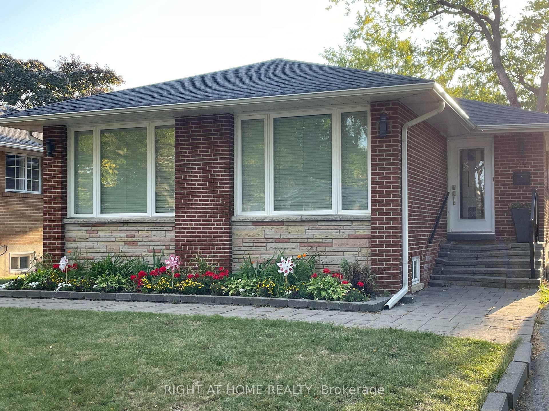 Basemen - 34 Cramer Place Toronto Ontario Canada Rent residential   MOVETA REALTY INC., Brokerage*