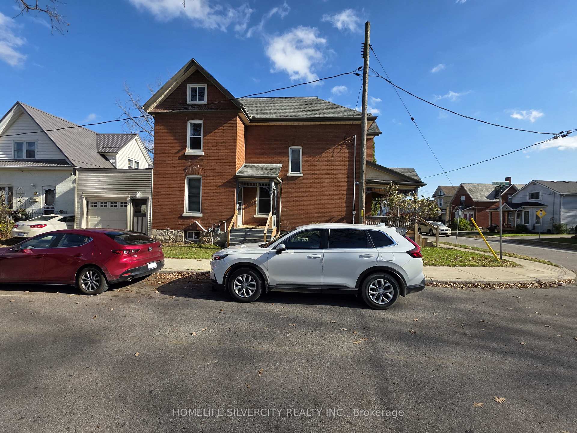 79 Scott Street St. Thomas Ontario Canada Sale residential   HomeLife Silvercity Realty Inc., Brokerage*